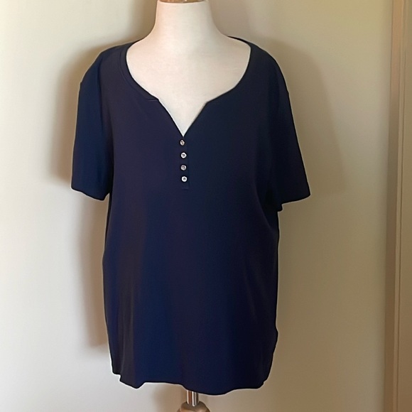 Karen Scott Tops - EUC Woman’s Large Karen Scott Blue Short Sleeved V~Neck Button Detailed T~Shirt